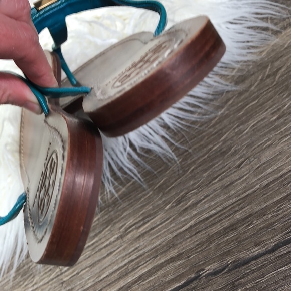 Tory Burch Leighanne Sandals Thong Bow - Picture 8 of 11